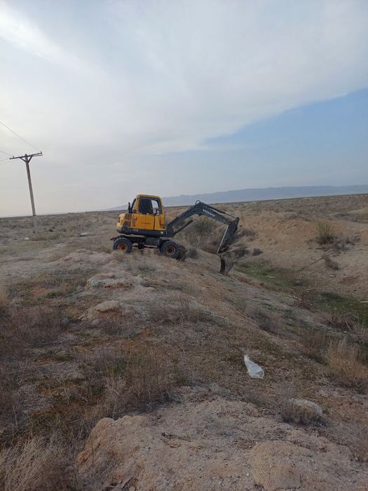 Ekskavator Volvo Mini 55  Yili 2002