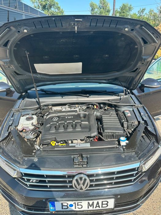 VW Passat Variant R-Line 2.0 TDI 240 CP DSG 4Motion, TVA deductibil
