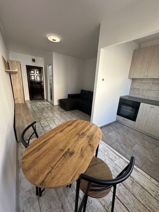 GARSONIERĂ DE ÎNCHIRIAT- Ploiești Sud- Recent renovată, mobilier nou