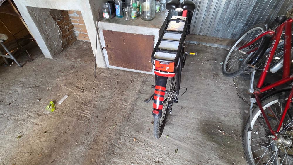 Bicicleta electrica si betoniera