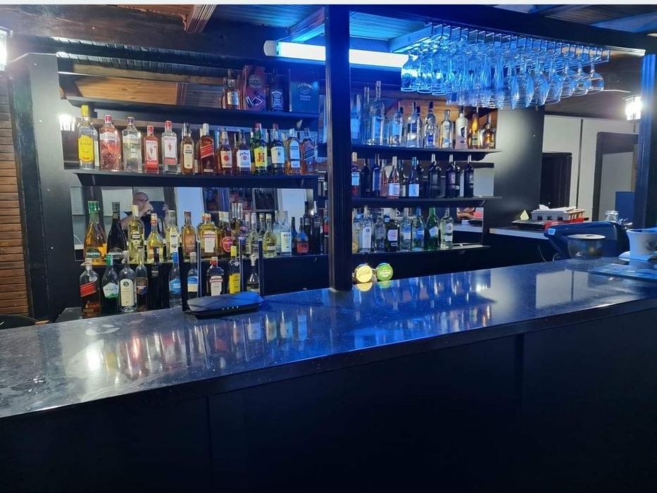 Давам под наем заведение,може и за други цели.Магазин,склад и др.