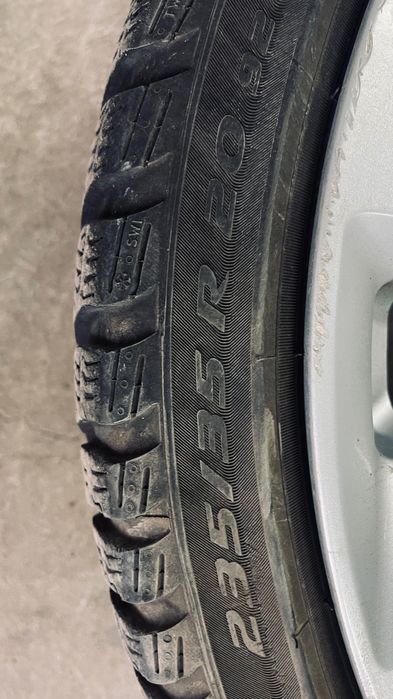 Продавам джанти с гуми зимни