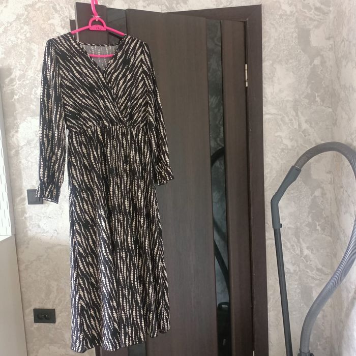 Платья повседневные