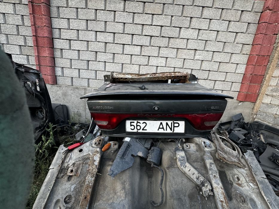 Багажник на Mitsubishi Gallant 7