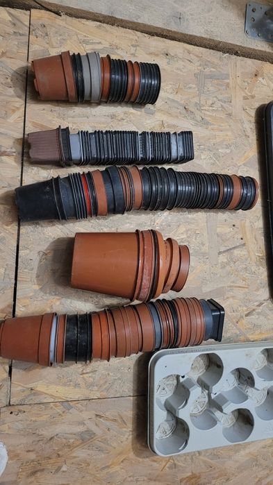 Ghivece flori marimi diferite