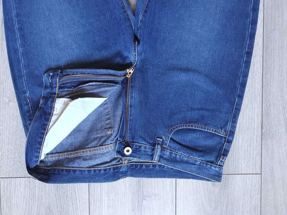 Blugi DIESEL - Marime 32 (Talie 84 cm)