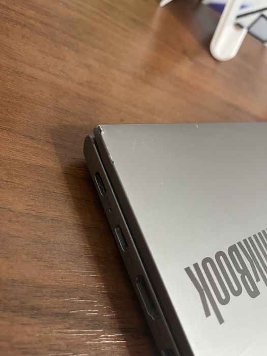 Ноутбук Lenovo Thinkbook