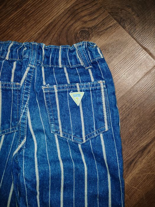 Детски дънки размер 104 за момиче