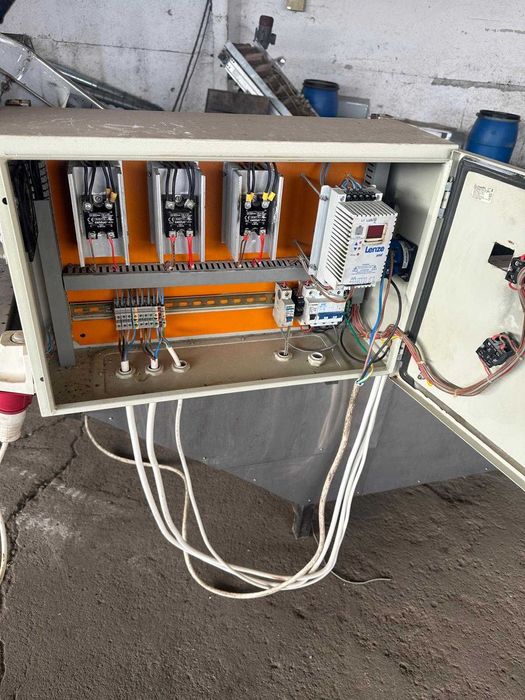 Продавам  лентов фрютюрник 300литра 20KW в отлично състояние