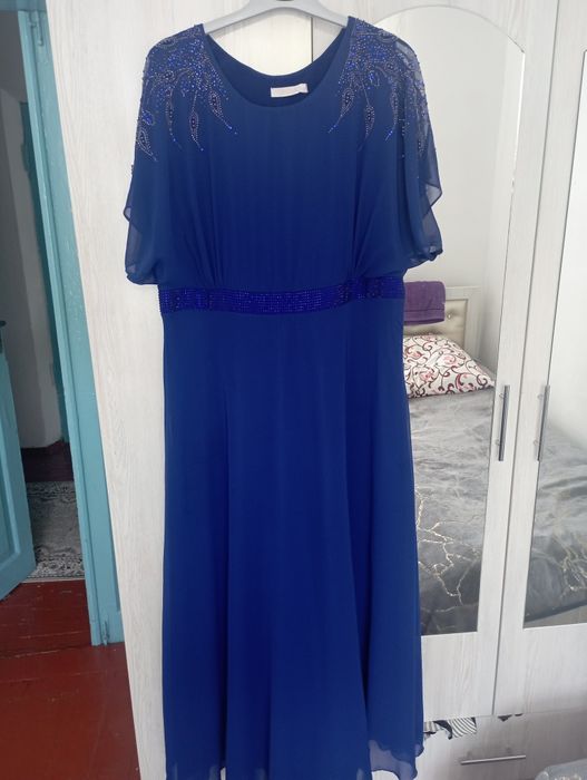 Продам шикарное вечернее платье