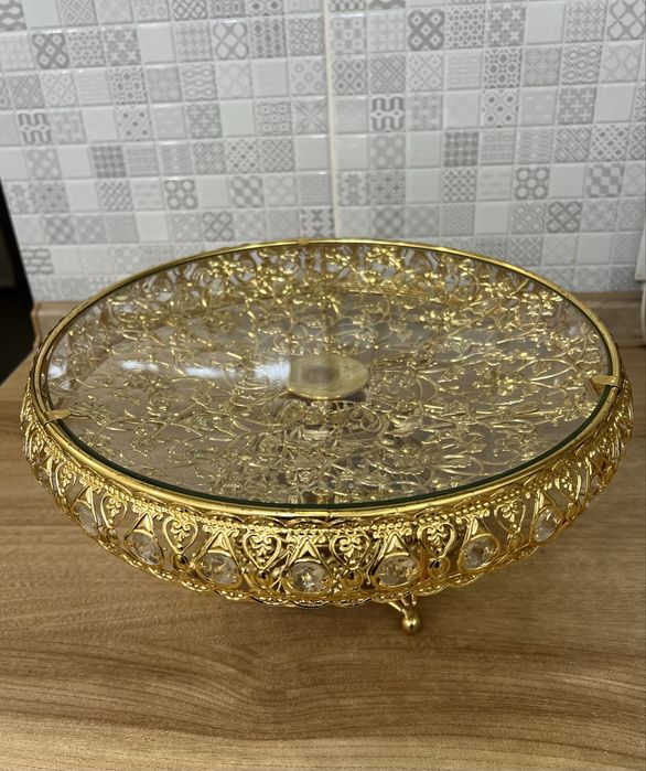 Посуда. Менажница. Тортница. Печенница.