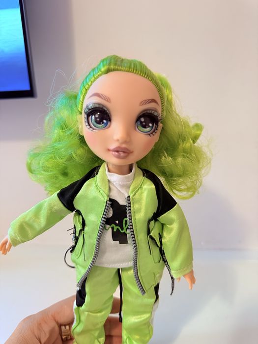 Кукла Rainbow High Fashion Doll – Jade Hunter