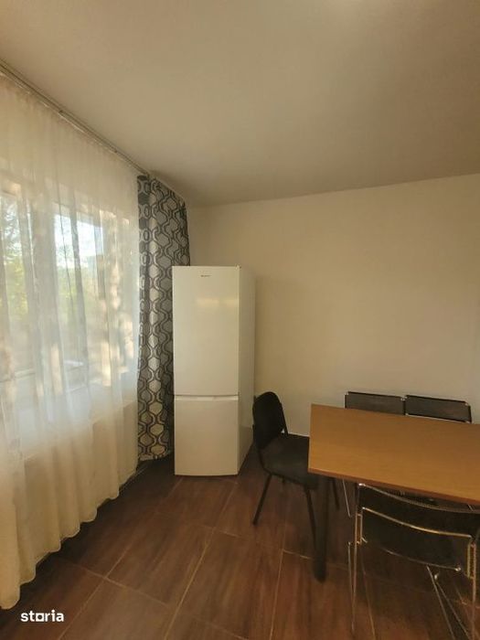 Apartament cu 3 camere, 83 mp, zona Brancoveanu