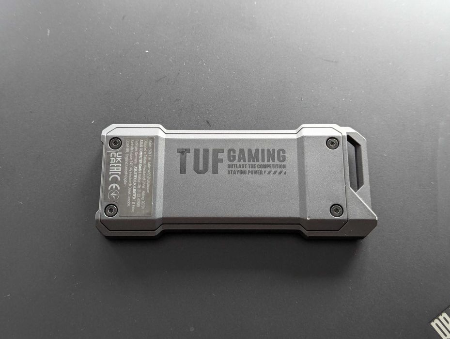 ASUS TUF Gaming A1 nvme SSD кутия за диск. IP68, в гаранция