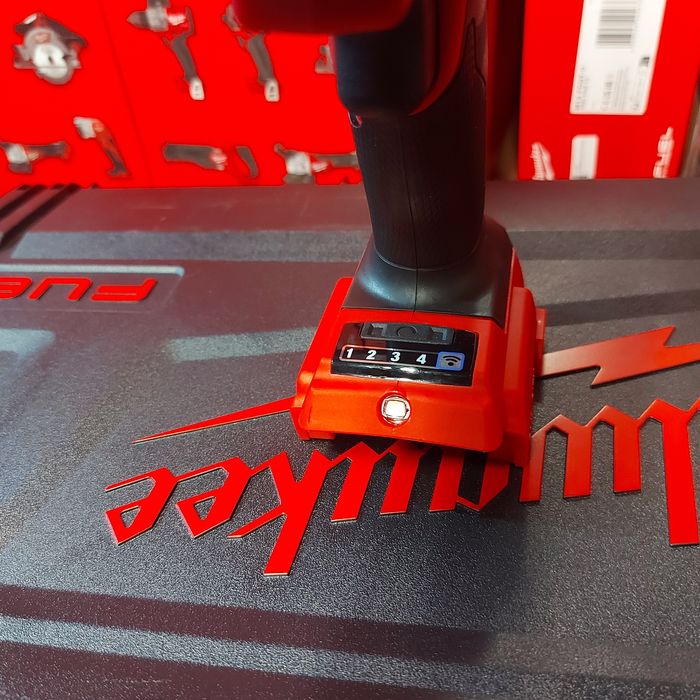 ПРОМОЦИЯ. Гайковерт Milwaukee M18ONEFHIWF34-0X