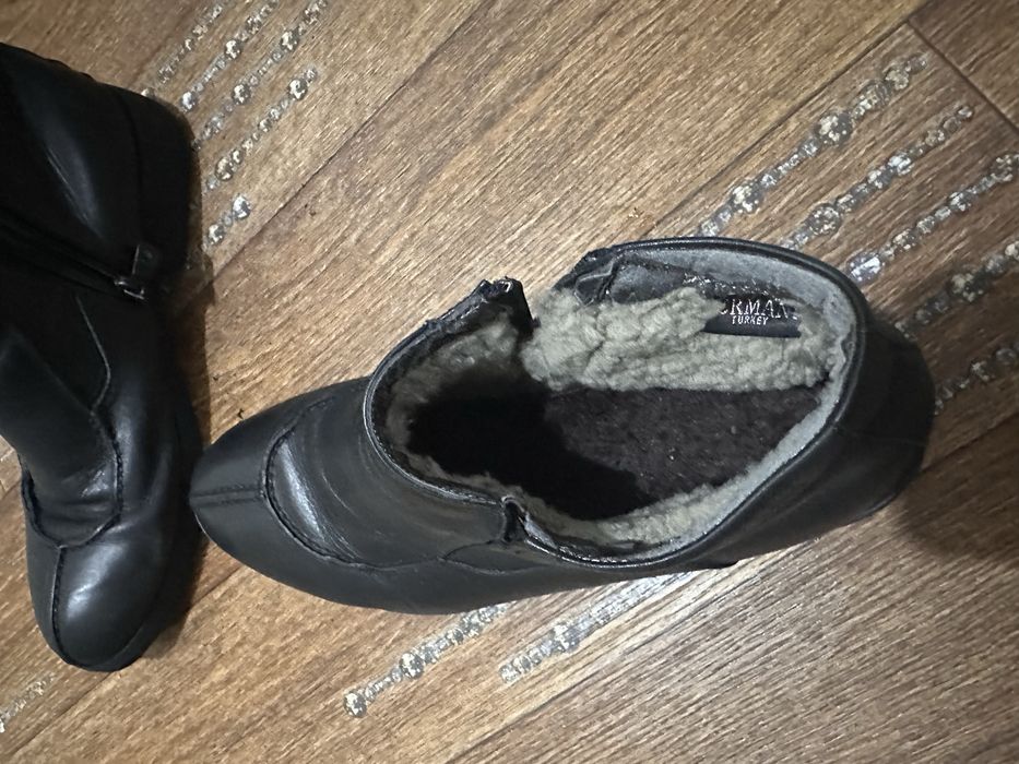 Продам классические мужские сапоги