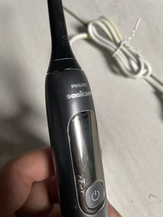 Periuta de dinti philips sonicare hx379bg