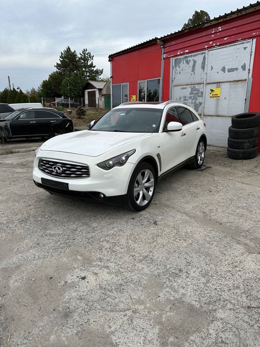 Infiniti fx30d s premiom