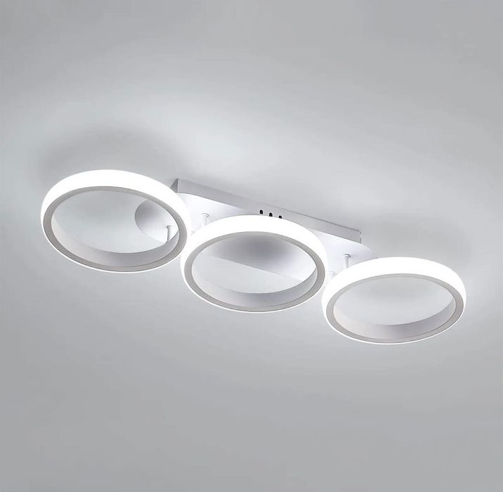 Лед лампа за таван