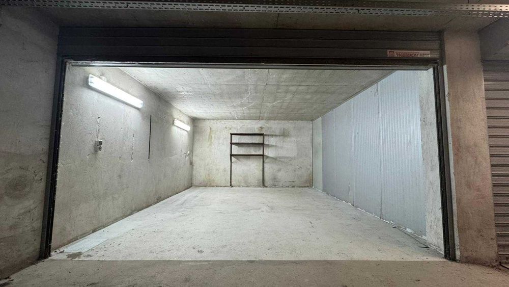 Продава се Гараж / Паркомясто в Велико Търново, Бузлуджа - 26 кв.м за 1000 €/кв.м - Снимка #2