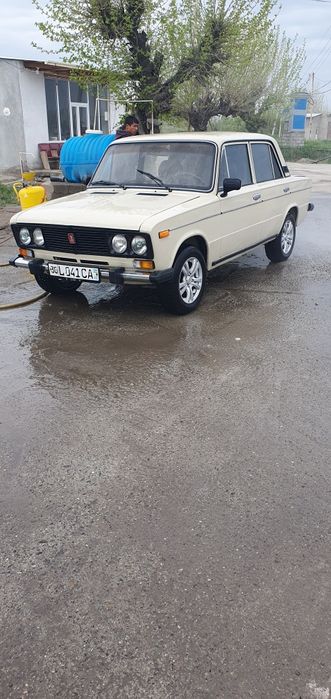 Lada2106 sotiladi
