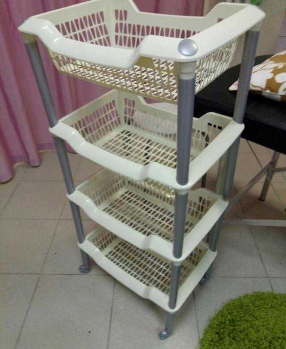 Этажерка в ванную