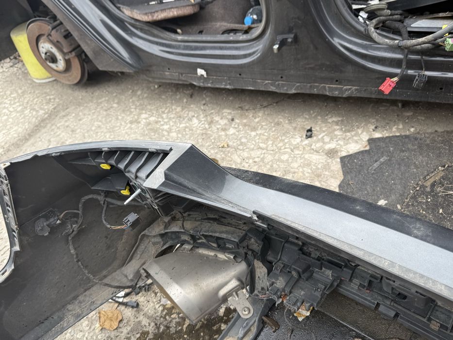Задна Sline броня за Audi A7 4g8 C7 Ауди А7 Facelift 6 отвора