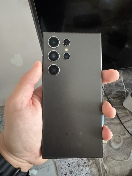 Продам samsung S24 Ultra