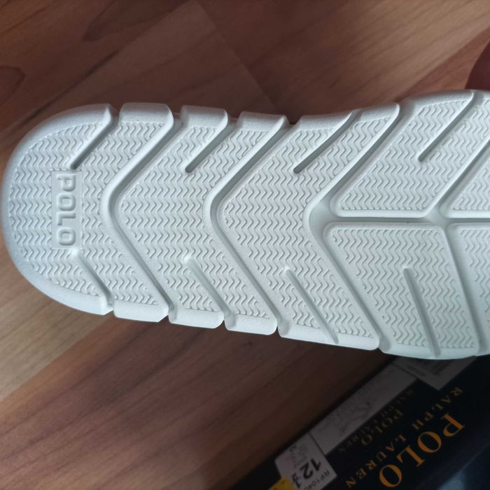 Polo Ralph Lauren Нови N30 сандали и маратонки