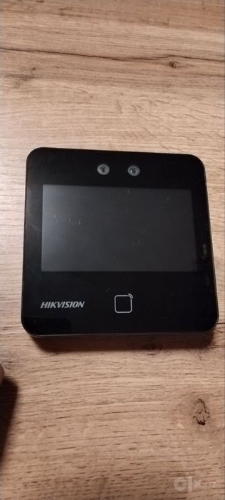 Терминал биометрического контроля Hikvision DS-K1T343EWX