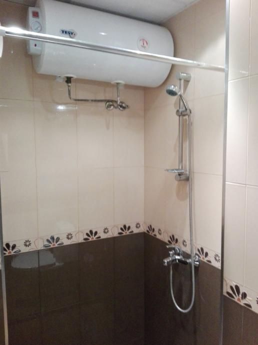 Дава се под наем Едностаен апартамент в Пловдив, Кършияка - 40 кв.м за 290 € - Снимка #5