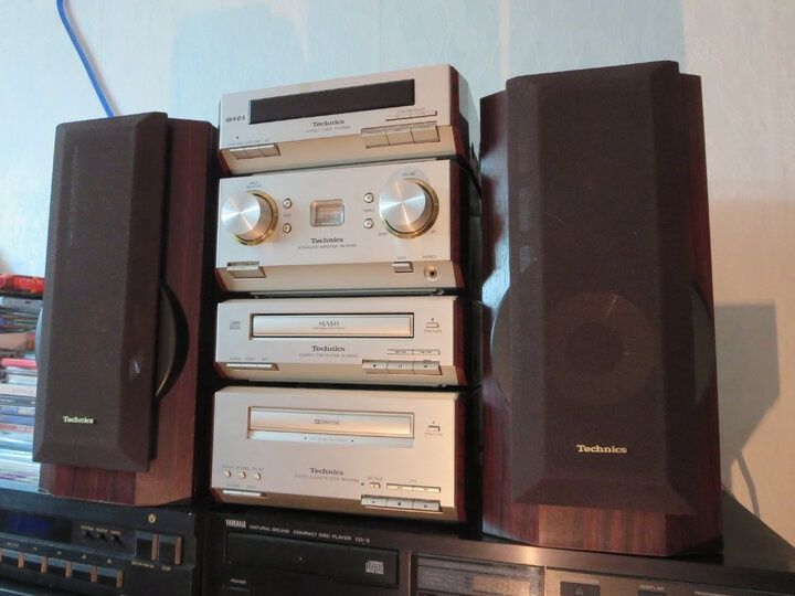 В продаже мини система