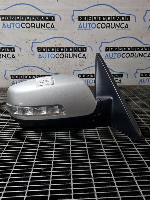Oglinda dreapta Kia Sorento II Facelift 2012 - 2014 4 Usi BRILLANTSILBER 3D (1373) Rabatabile 027419 Garantie