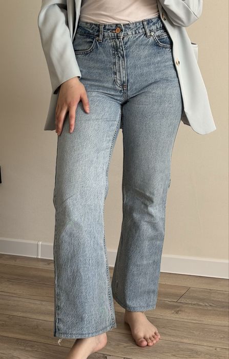 Джинсы светлые ZARA