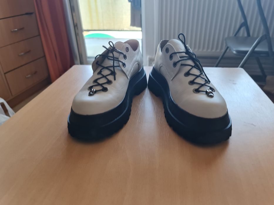 Pantofi de piele Benvenuti