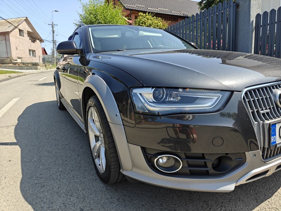 Vând Audi A4 Allroad 2013