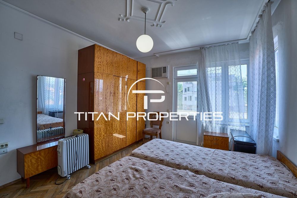 Дава се под наем Етаж от къща в Пловдив, Център - 108 кв.м за 433.5 € - Снимка #5