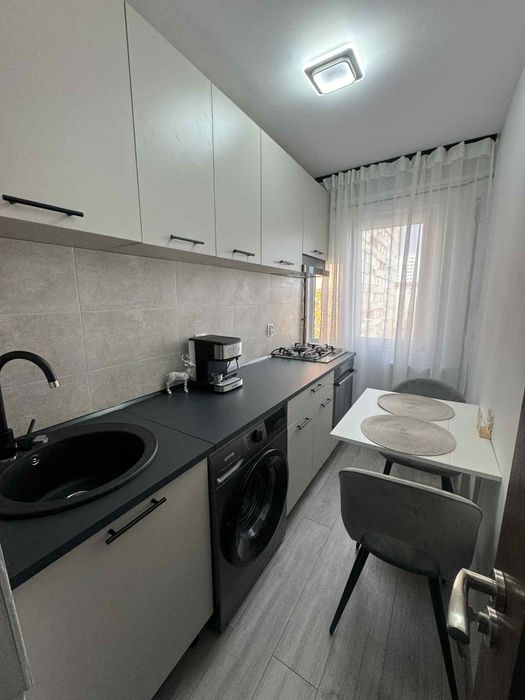 Proprietar, vand apartament 2 camere Cina, nr10, Hermes