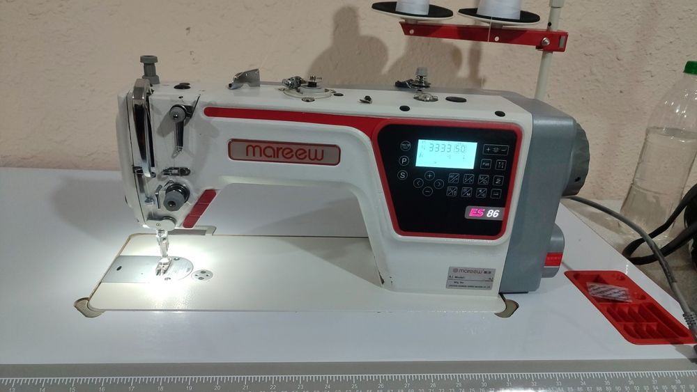 Швейная машина автоматическая