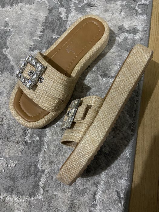 Papuci eleganți/casual