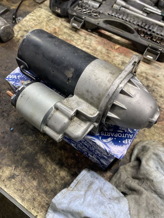 Стартер на AUDI C4