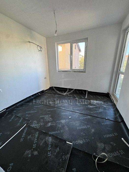 Продава се Тристаен апартамент в Пловдив, Прослав - 101 кв.м за 1238 €/кв.м - Снимка #4