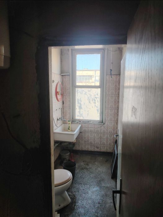 Продава се Четиристаен апартамент в Стара Загора, Център - 77 кв.м за 1000 €/кв.м - Снимка #7