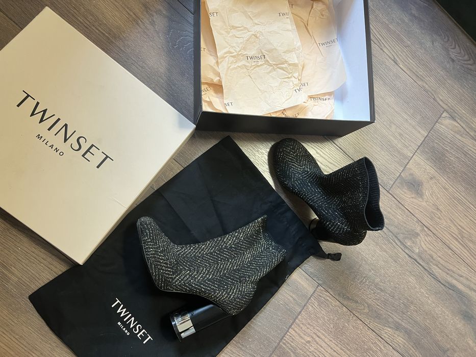 Бляскави боти Twinset
