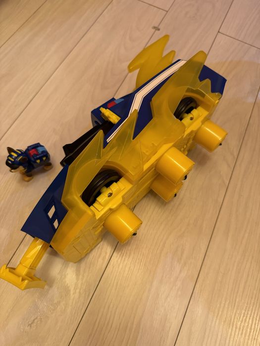 Masinuta Paw Patrol - Chase, Charged Up Cruiser
