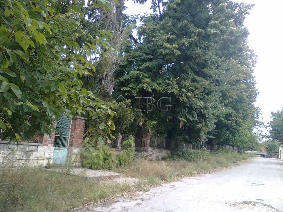 Продава се Промишлена сграда в Две могили - 1400 кв.м за 65 €/кв.м - Снимка #3