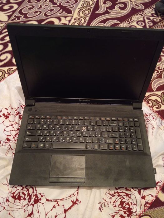 Ноутбук сатылады