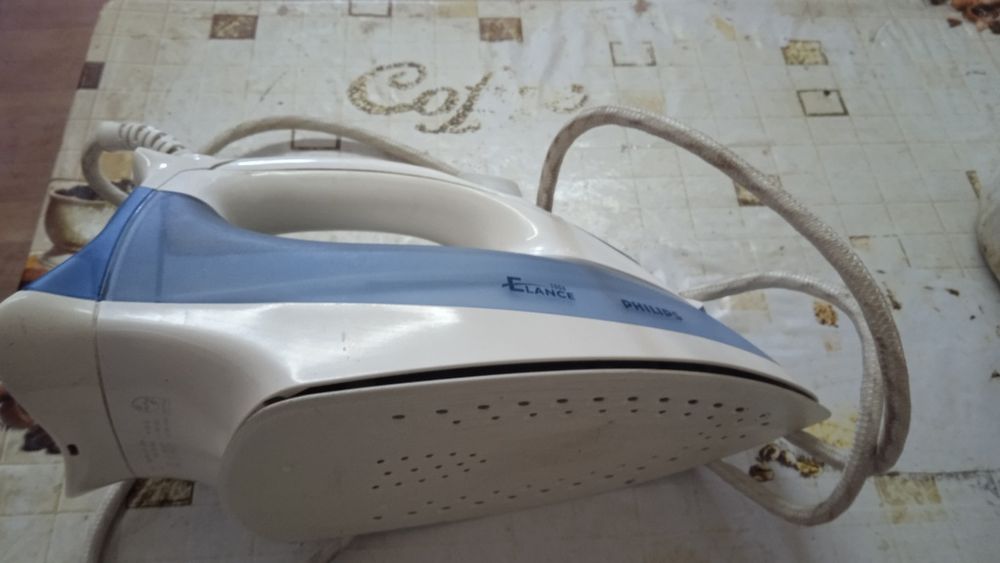 Утюг фирмы Philips