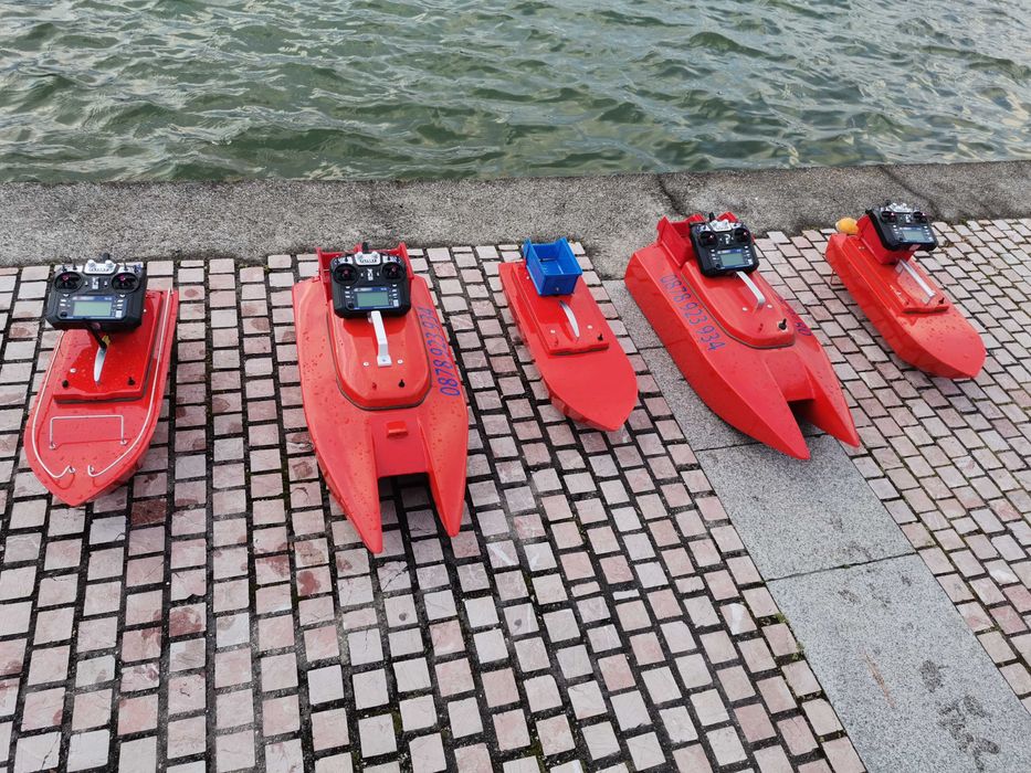 Лодка за захранка