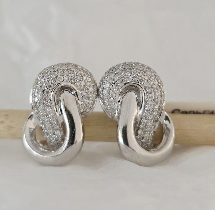 Серьги с бриллиантами из белого золота 750 пробы, Италия
